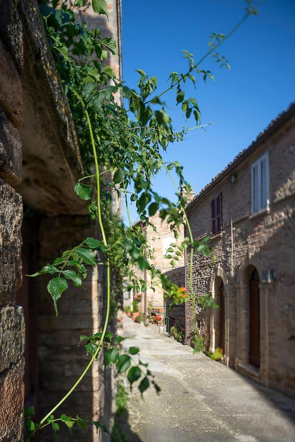 La Rosa Scarlatta Monterubbiano מראה חיצוני תמונה